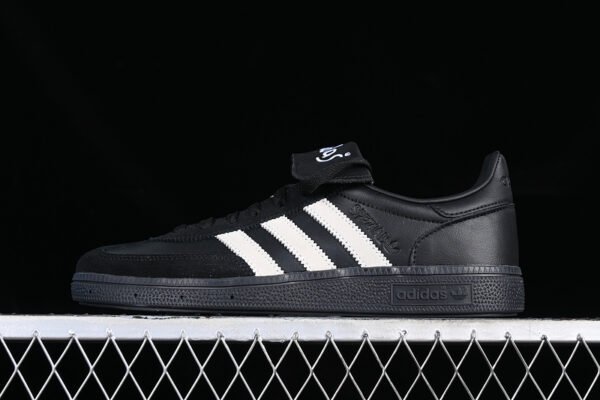 HANDBALL SPEZIAL WHITE_BLACK