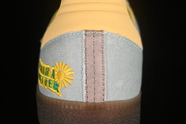 EXTRA BUTTER X SAMBA CONSORTIUM CUP CHALK WHITE_GUM_CHALK WHITE