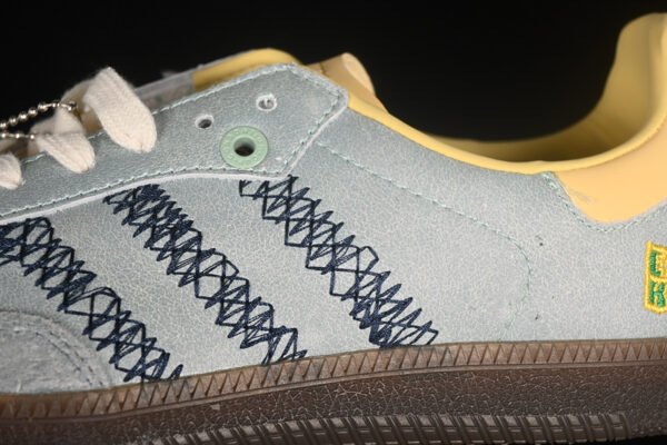 EXTRA BUTTER X SAMBA CONSORTIUM CUP CHALK WHITE_GUM_CHALK WHITE