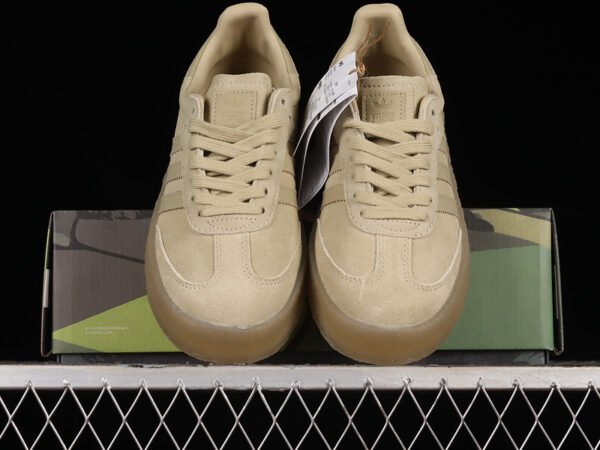 RONNIE FIEG X CLARKS X 8TH STREET SAMBA SAVANNAH