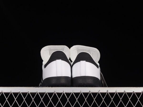 SAMBA CLASSIC SHOES CLOUD WHITE_GOLD_CORE BLACK