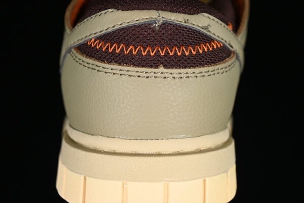 AIR DUNK JUMBO MEDIUM OLIVE_NEUTRAL OLIVE_EARTH_SAFETY ORANGE