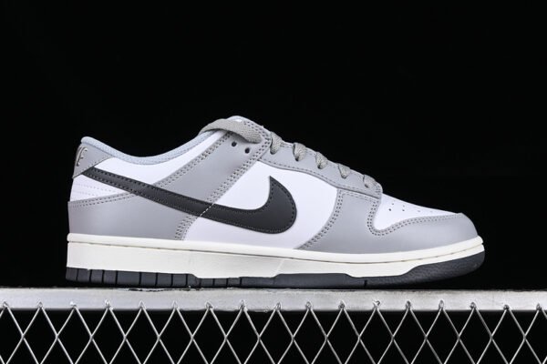 DUNK LOW GS WHITE_LIGHT CARBON_PLATINUM TINT_PURE PLATINUM
