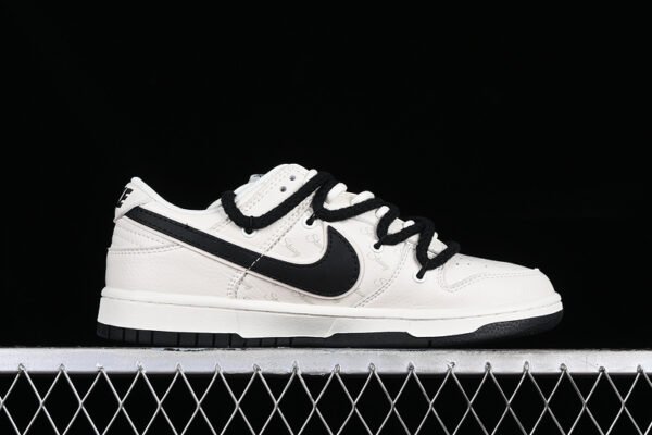 SB DUNK LOW WHITE_GREY_BLACK