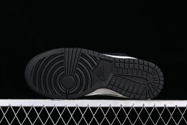 SB DUNK LOW WHITE_GREY_BLACK