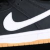 DUNK LOW SB BLACK_WHITE_BLACK_GUM LIGHT BROWN]