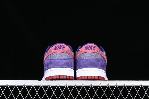 DUNK LOW RETRO VOL 1 SP DAYBREAK_BARN_PLUM
