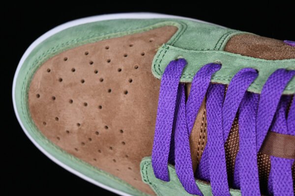 SB DUNK LOW SP RETRO UGLY DUCKLING PACK VENEER_AUTUMN GREEN_DEEP PURPLE
