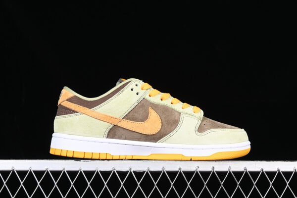 DUNK LOW DUSTY OLIVE_PRO GOLD