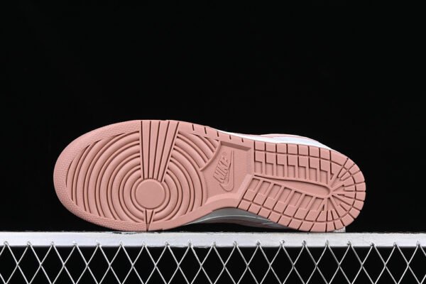 DUNK LOW PREMIUM FOSSIL ROSE PHANTOM_FOSSIL ROSE_AURA_SUMMIT WHITE