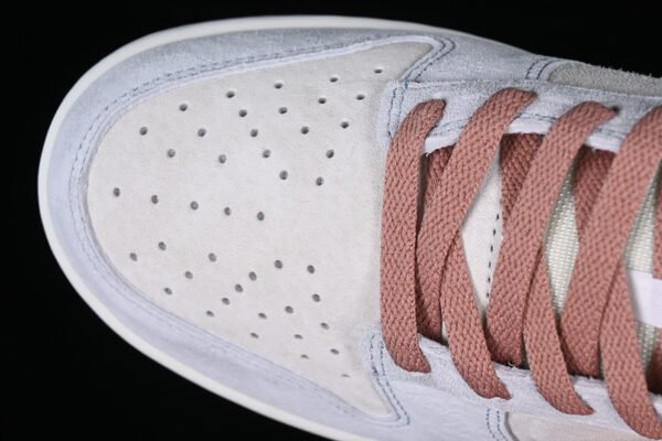 DUNK LOW PREMIUM FOSSIL ROSE PHANTOM_FOSSIL ROSE_AURA_SUMMIT WHITE