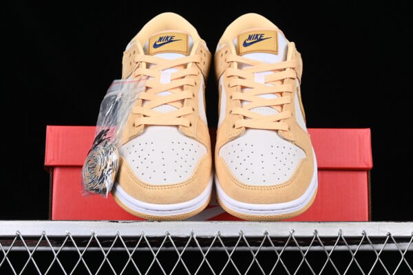 DUNK LOW LX CELESTIAL GOLD_WHEAT GOLD_SAIL_GOLD SUEDE_MIDNIGHT NAVY_WHITE