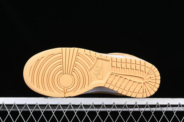 DUNK LOW LX CELESTIAL GOLD_WHEAT GOLD_SAIL_GOLD SUEDE_MIDNIGHT NAVY_WHITE