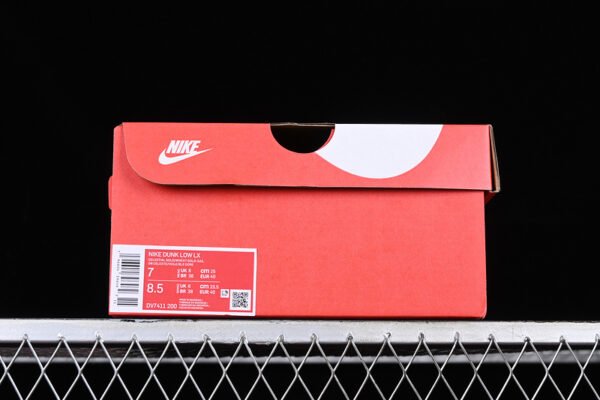 DUNK LOW LX CELESTIAL GOLD_WHEAT GOLD_SAIL_GOLD SUEDE_MIDNIGHT NAVY_WHITE