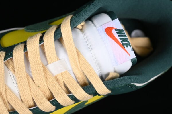 DUNK LOW SAIL_OPTI YELLOW_PICANTE RED_NOBLE GREEN