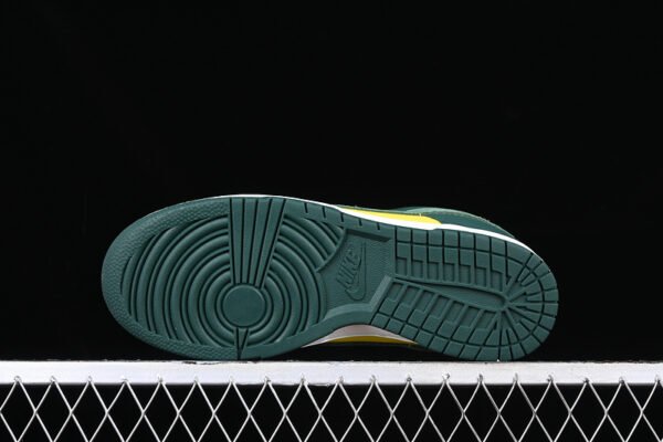 DUNK LOW SAIL_OPTI YELLOW_PICANTE RED_NOBLE GREEN