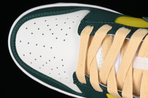 DUNK LOW SAIL_OPTI YELLOW_PICANTE RED_NOBLE GREEN