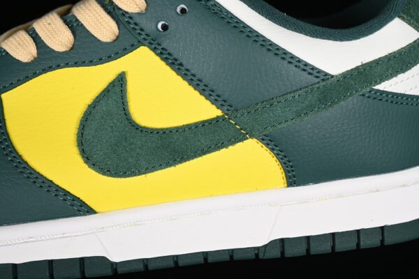 DUNK LOW SAIL_OPTI YELLOW_PICANTE RED_NOBLE GREEN