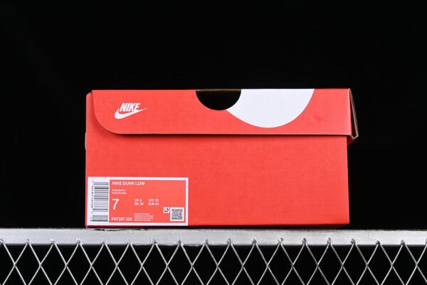 DUNK LOW PINK CORDUROY WHITE_PINK FOAM