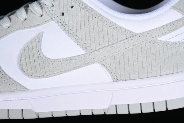 DUNK LOW LIGHT SILVER CORDUROY WHITE_LIGHT SILVER