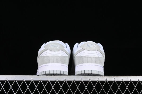 DUNK LOW LIGHT SILVER CORDUROY WHITE_LIGHT SILVER