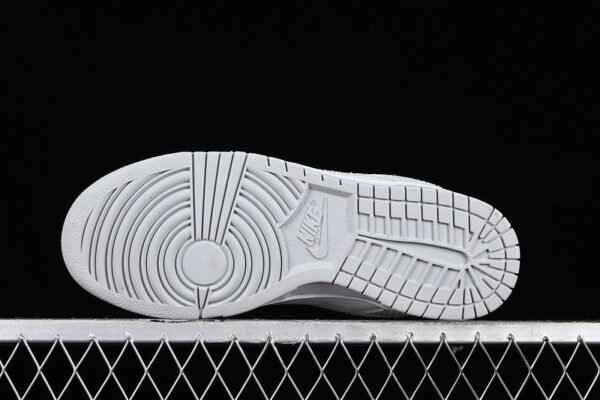 DUNK LOW LIGHT SILVER CORDUROY WHITE_LIGHT SILVER