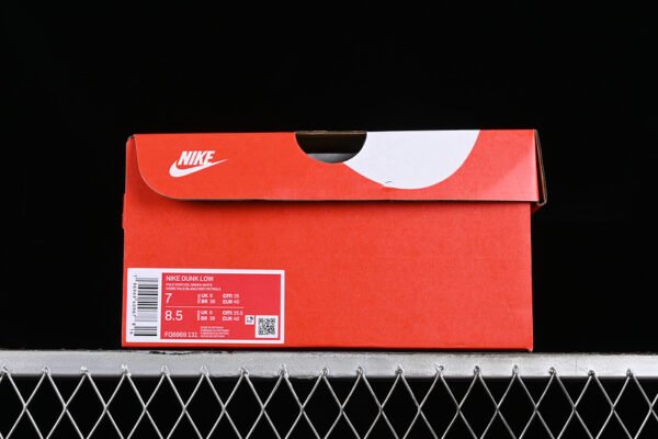 DUNK LOW PALE IVORY_OIL GREEN_WHITE_LASER ORANGE_SANDDRIFT