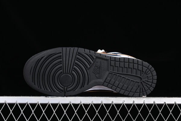 DUNK LOW SB LOW TOP CASUAL SNEAKERS WHITE_BROWN_BLUE