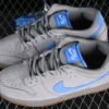 DUNK LOW PRO SB IRON LOW MEDIUM GREY_UNIVERSITY BLUE