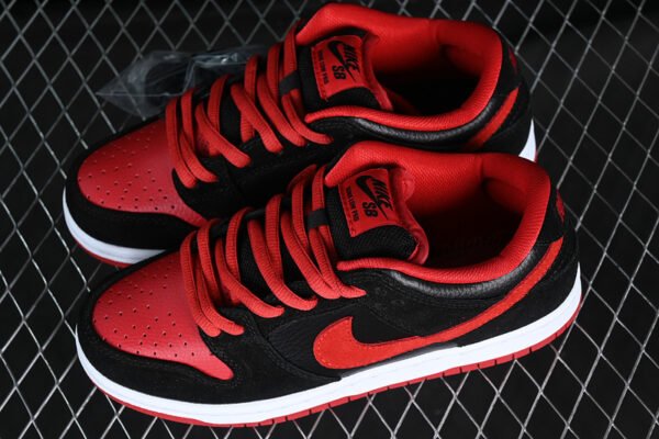 DUNK LOW PRO SB JPACK BLACK_UNIVERSITY RED-BLACK