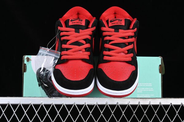 DUNK LOW PRO SB JPACK BLACK_UNIVERSITY RED-BLACK