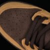 DUNK LOW PRO SB BAROQUE BROWN_HAY-MAPLE