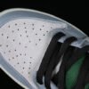 DUNK LOW PREMIUM SB MAPLE LEAF DOVE GREY_GORGE GREEN_BLACK