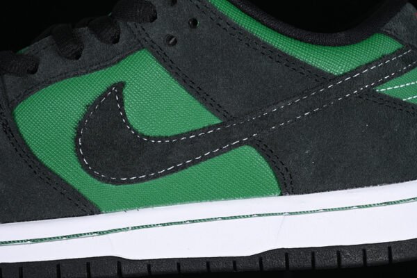 DUNK LOW PREMIUM SB PINE GREEN_BLACK-ATOM RED
