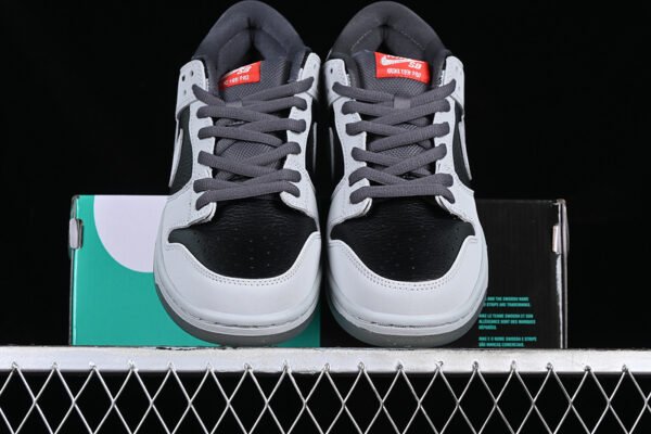 ATLAS X DUNK LOW PREMIUM SB WOLF GREY_BLACK_RED