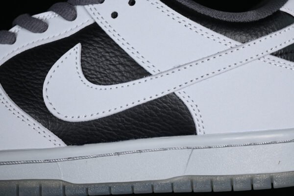 ATLAS X DUNK LOW PREMIUM SB WOLF GREY_BLACK_RED
