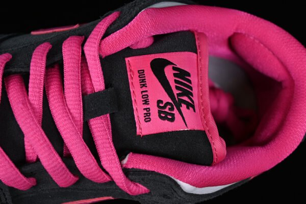 DUNK LOW PREMIUM SB QS DISPOSABLE BLACK_PINK FOIL