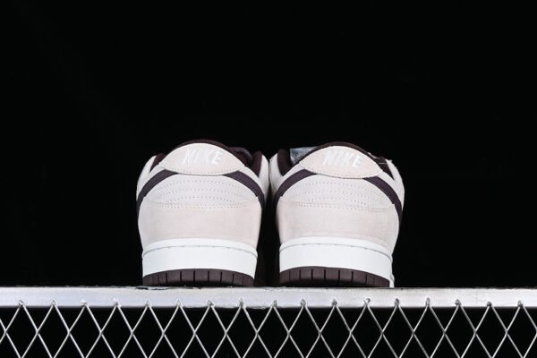 DUNK LOW PRO SB DESERT SAND_MAHOGANY