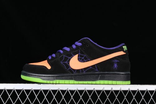 DUNK LOW SB NIGHT OF MISCHIEF BLACK_TOTAL ORANGE-COURT PURPLE-VOLT