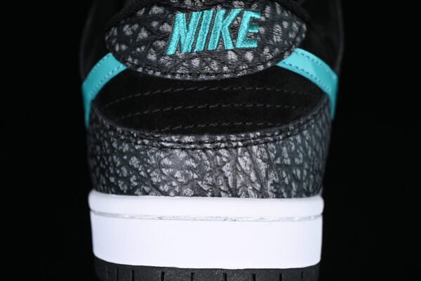 DUNK LOW PRO SB ATMOS ELEPHANT MEDIUM GREY_BLACK_WHITE_CLEAR JADE