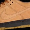 DUNK LOW PRO SB WHEAT MOCHA FLAX_FLAX_BAROQUE BROWN_GUM LIGHT BROWN