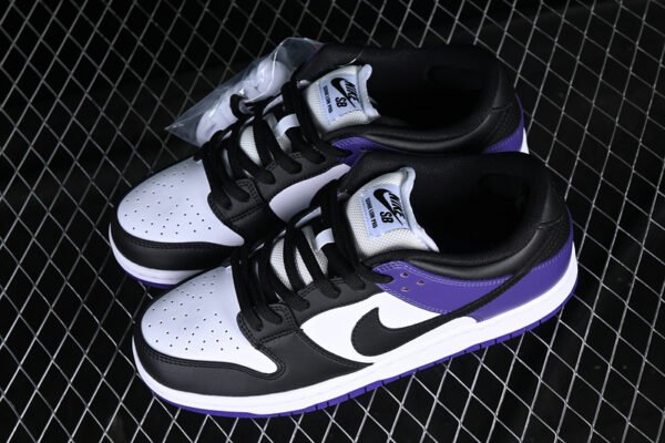 DUNK LOW SB COURT PURPLE_WHITE_COURT PURPLE_BLACK