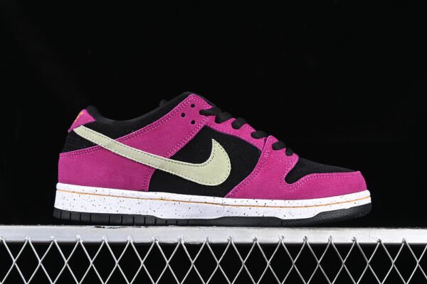 DUNK LOW PRO SB RED PLUM_BLACK_TAXI_CITRON