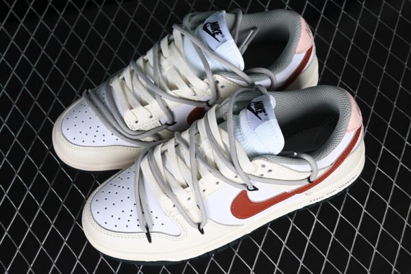 DUNK LOW RETRO WHITE_BEIGE_RED