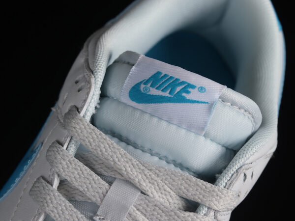 DUNK LOW LIGHT BONE_LIGHT BLUE