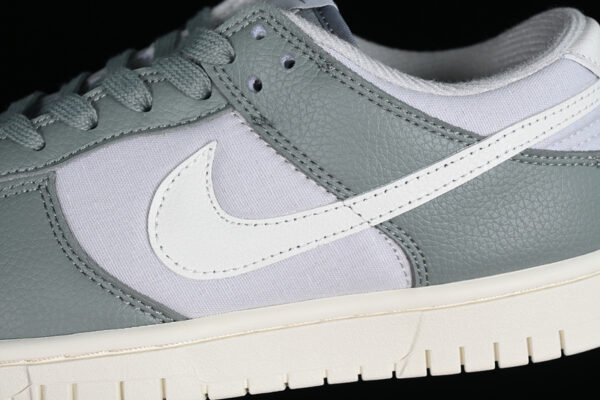 DUNK LOW MICA GREEN_SAIL_PHOTON DUST