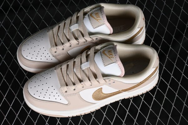 DUNK LOW GOLD SWOOSH PHANTOM_METALLIC GOLD_SANDDRIFT_SAIL