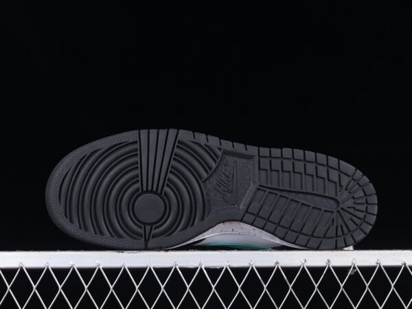 DUNK LOW LUNAR NEW YEAR SB BLACK_WHITE_GREEN_ORANGE