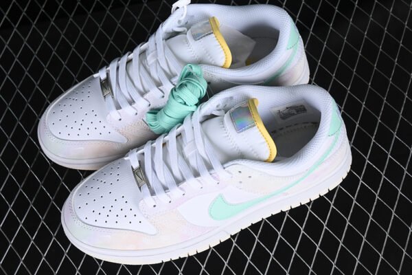 DUNK LOW GS PASTEL PAISLEY WHITE_WHITE_PHANTOM_MINT FOAM