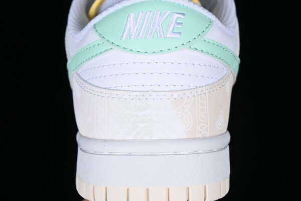 DUNK LOW GS PASTEL PAISLEY WHITE_WHITE_PHANTOM_MINT FOAM